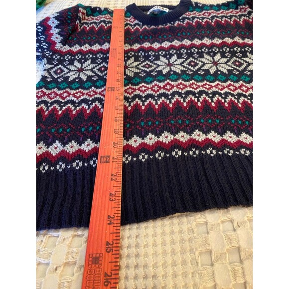 Vintage Steep Slope Ski Sweater Crew Neck Winter Snowflake Pattern Size Medium - Picture 9 of 10